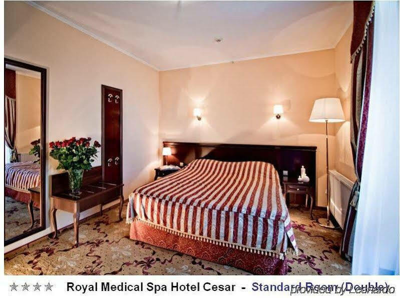 Royal Medical Cezar Hotel Truskavets Exterior foto